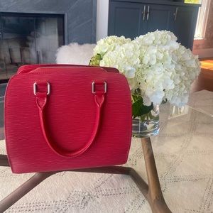 Authentic Louis Vuitton Epi Pont Neuf Hand Bag